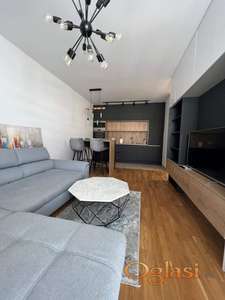 Prodaja stana-dvoiposoban-nov-Kej Garden-Beogradski kej.Uknjižen-useljiv